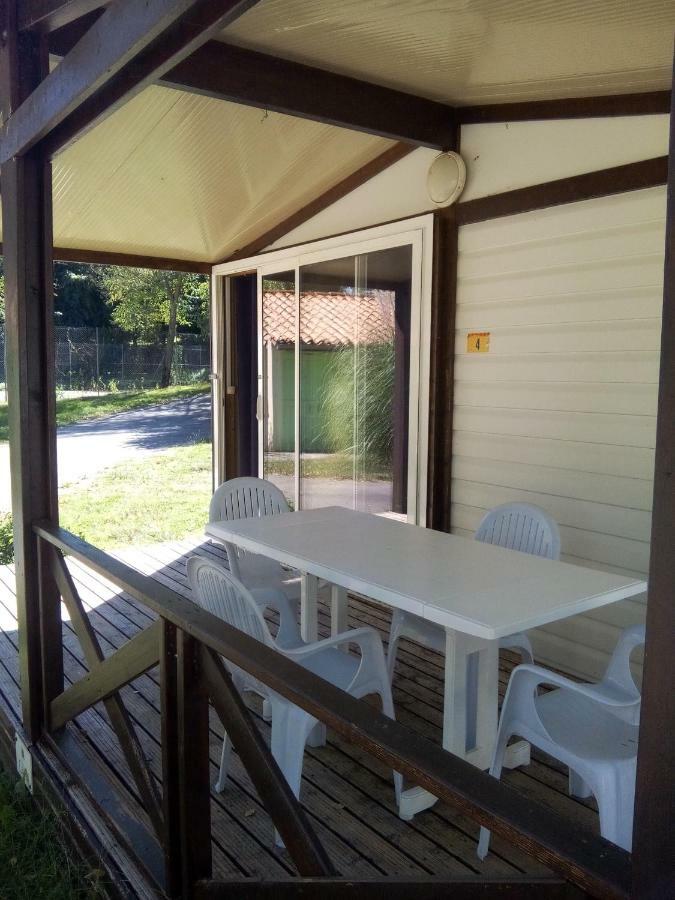 ホテル La Bastide Mazères エクステリア 写真